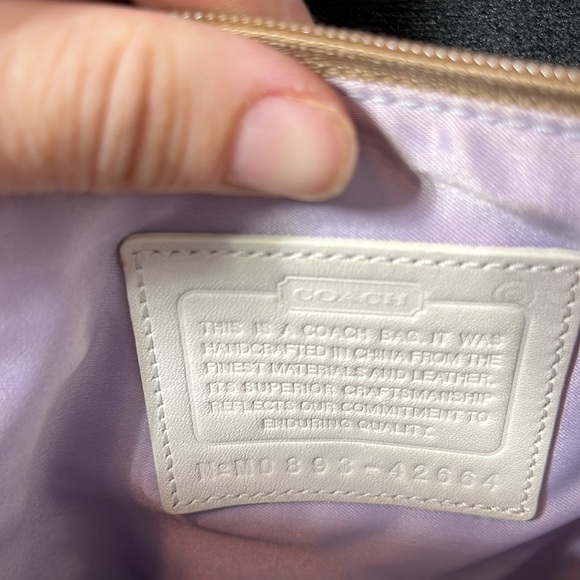 Coach Logo Crossbody Button Lock Inside Outside Pockets Cream Tan Leather Accent - Picture 4 of 10